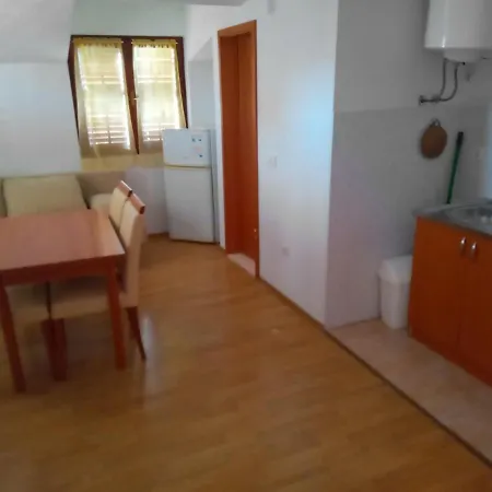 Oliva * Rogoznica (Sibenik-Knin)