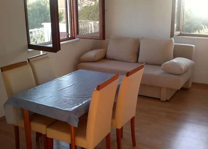 Oliva * Rogoznica (Sibenik-Knin)